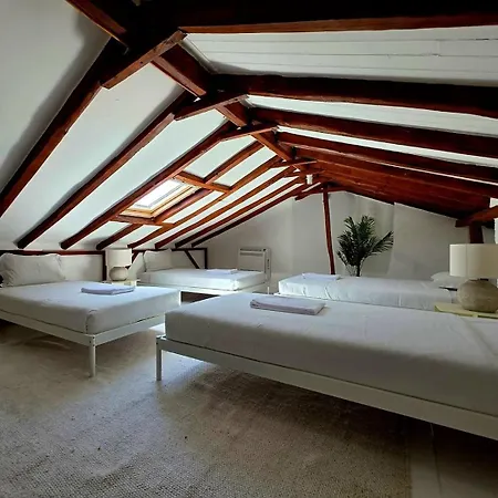 Living Bairro Alto Iv Apartman *